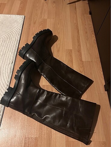 39 Beden kahverengi Renk Koyu Kahverengi Massimo Dutti Çizme