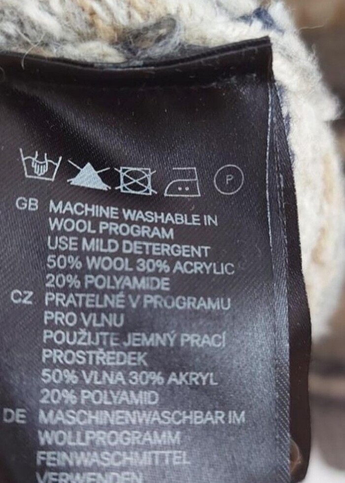 H&M yünlü hırka - Görsel 5