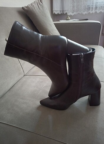 KADIN BOT - Görsel 3