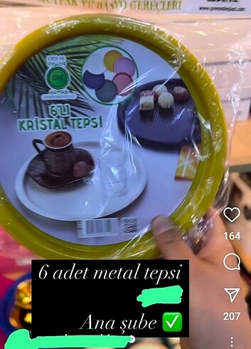 Renkli tepsi 