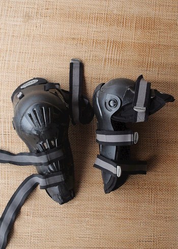 Mafsallı Motosiklet Dizlik - Görsel 3