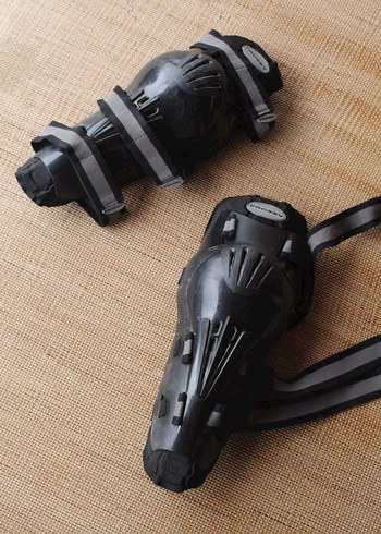 Mafsallı Motosiklet Dizlik - Görsel 4