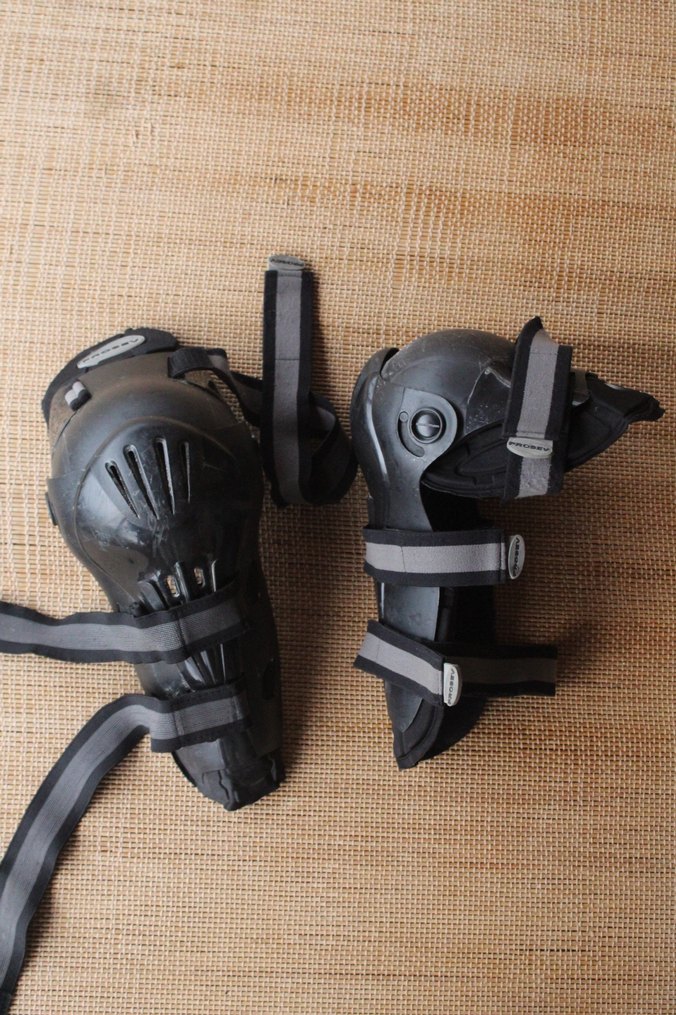 Mafsallı Motosiklet Dizlik - Görsel 3