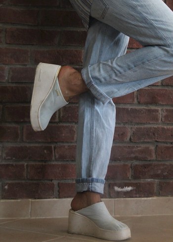 Dolgu Topuklu Terlik - Görsel 2