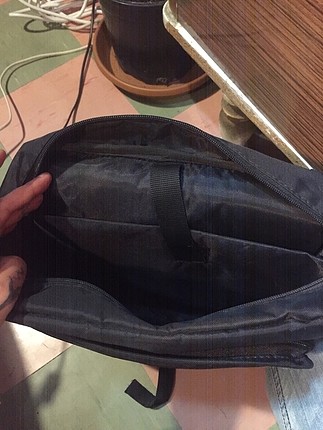  Beden siyah Renk notebook gözlü çapraz çanta