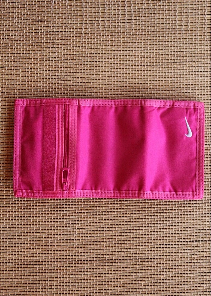 Nike cüzdan %50 indirimli - Görsel 3