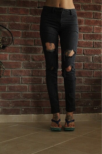 Yırtık skinny pantolon