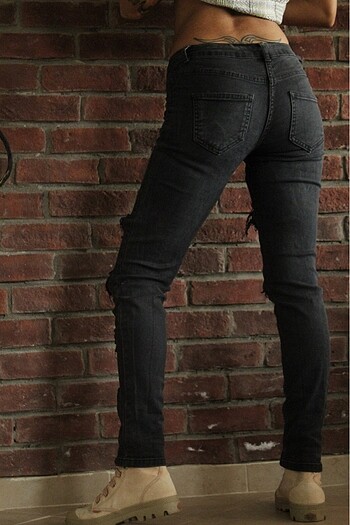 s Beden Yırtık skinny pantolon