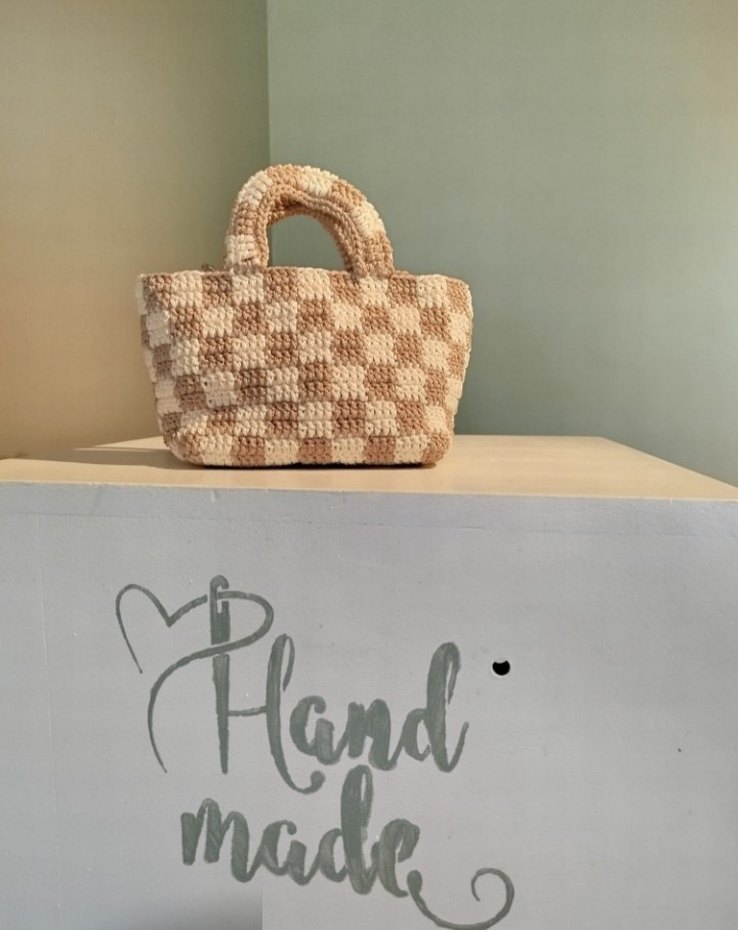 Bej Kareli Örgü Kadın Çanta - Görsel 2