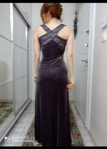 Javelin Kadife gri abiye elbise 