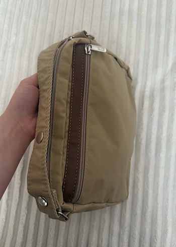 Bej Fermuarlı Kadın Kol Çantası - Görsel 3