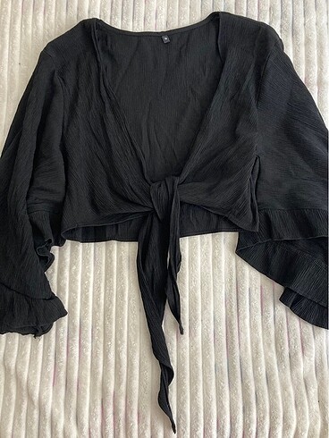 American Vintage Siyah Bağlamalı Kısa Üst