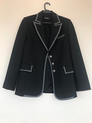 SEÇİL BAYAN BLAZER CEKET