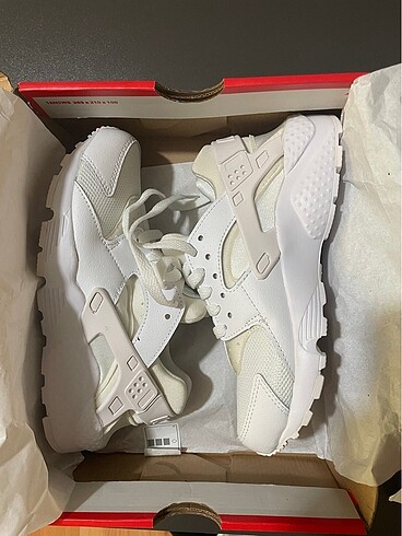 Nike Huarache Run Kadın (Gs)