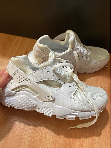 Nike Nike Huarache Run Kadın (Gs)