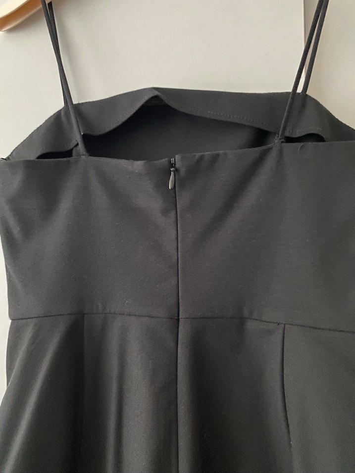 İnce Askılı Siyah Midi Elbise - Görsel 5