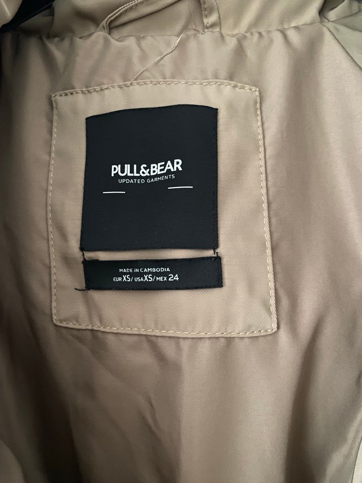 Pull and Bear Bej Kapüşonlu Fermuarlı Kadın Mont - Görsel 4