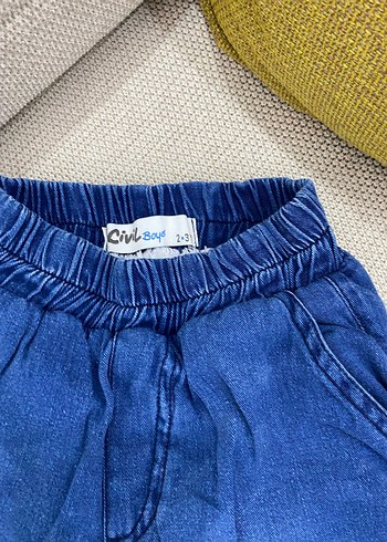 Erkek Çocuk Renkli Bol Kesim Kot Pantolon - Görsel 2