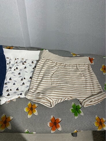 H&M erkek bebek şort