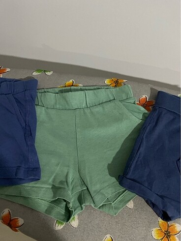 6-9 Ay Beden çeşitli Renk H&M erkek bebek şort