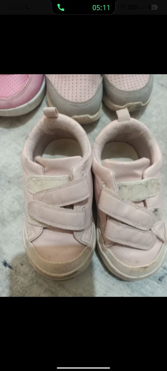 Kız Çocukları İçin Pembe Cırt Cırtlı Spor Ayakkabı - Görsel 2