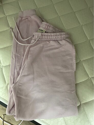 m Beden pembe Renk Pull and bear eşofman