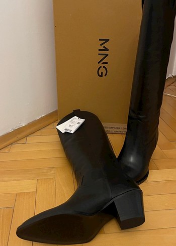 Kadın Siyah Deri Diz Boyu Çizme - Görsel 5