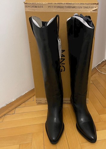 Kadın Siyah Deri Diz Boyu Çizme - Görsel 6