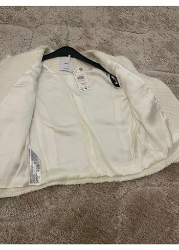 Düğmeli Beyaz Midi Kadın Ceket - Görsel 6