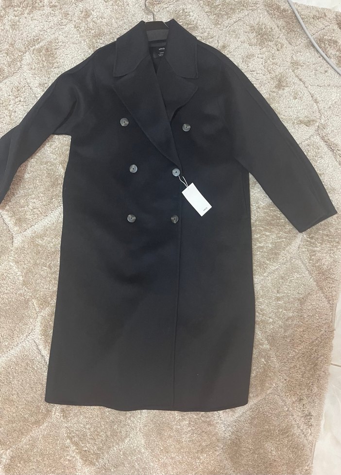 Siyah Çift Düğmeli Kaban - Görsel 4