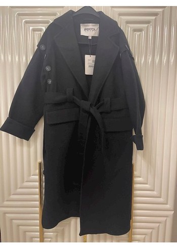 Siyah Kuşaklı Uzun Kaban - Görsel 8