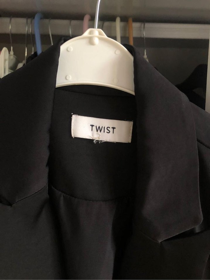 SİYAH TWİST SATEN BLAZER CEKET - Görsel 2