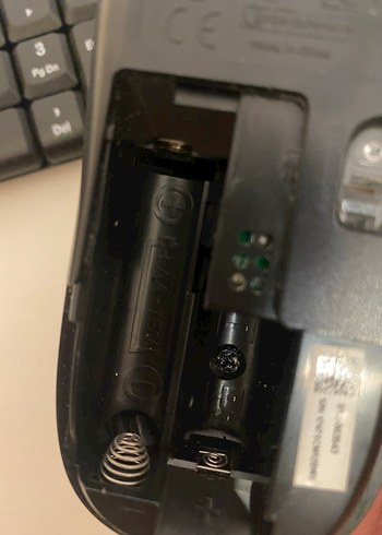 Logitech K220 Kablosuz Klavye Mouse - Görsel 3