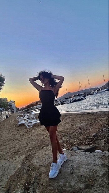 Şort etekli elbise
