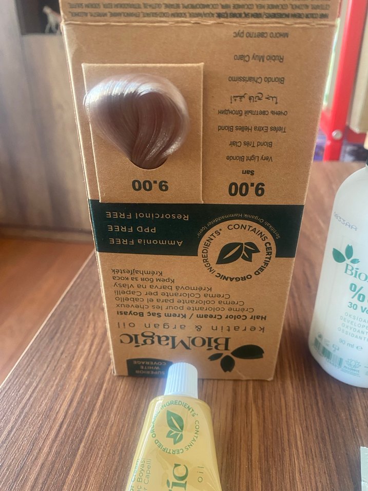 BioMagic Saç Boyası Çok Açık Sarı - Görsel 2