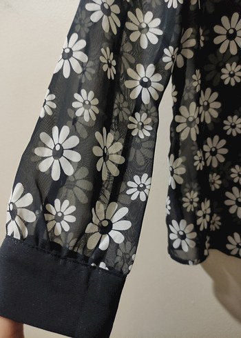 Çiçek Desenli Siyah kız çocuk Gömlek - Görsel 3