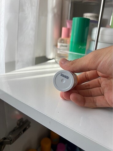 Beden Drunk elephant lip balm