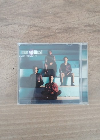 Mor ve Ötesi - Gül Kendine KARTONET.