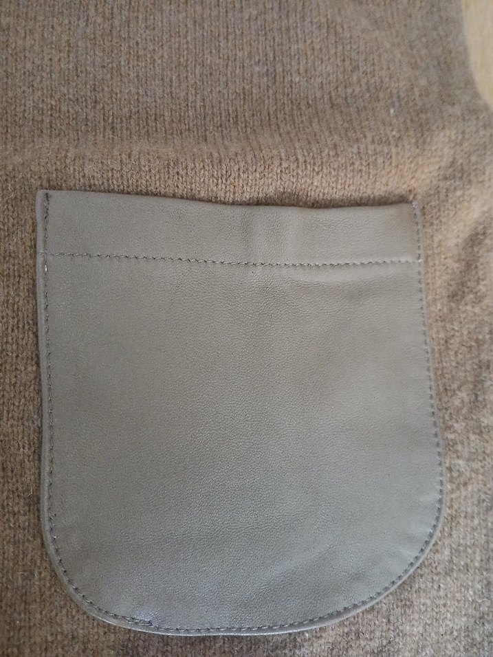 Düğmeli V Yaka UzunKadın Hırka - Görsel 4