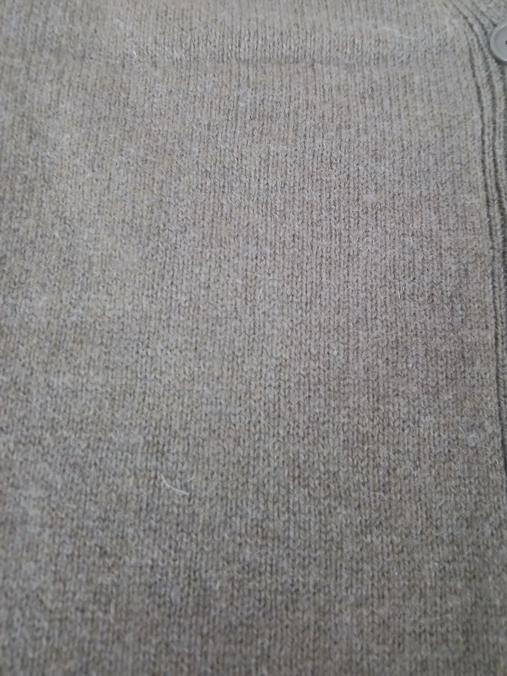 Düğmeli V Yaka UzunKadın Hırka - Görsel 2