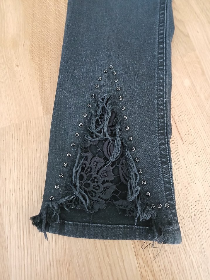 Nakışlı ve Dantelli kot - Görsel 2