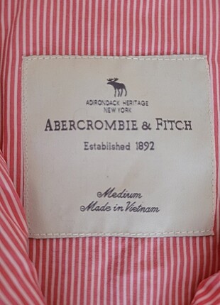 Abercrombie & Fitch Uzun gömlek