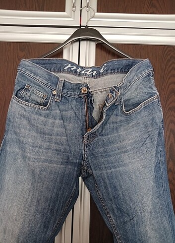 32 Beden Mavi marka jean 