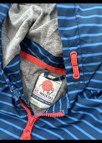 Mavi Çizgili Erkek Çocuk Kapüşonlu Yağmurluk - Görsel 2