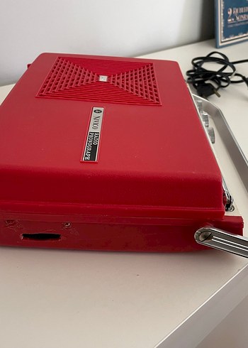 İnvico JVC MARKA Kırmızı ve Gri Retro Plak Çalar Müzik Sistemi - Görsel 3