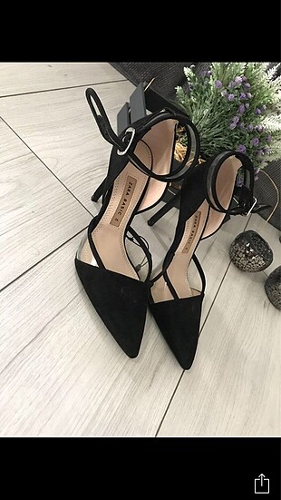 Zara basic siyah topuklu ayakkabı