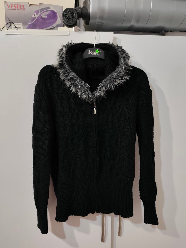 Siyah Kürklü Uzun Kollu Kadın Ceket - Görsel 2