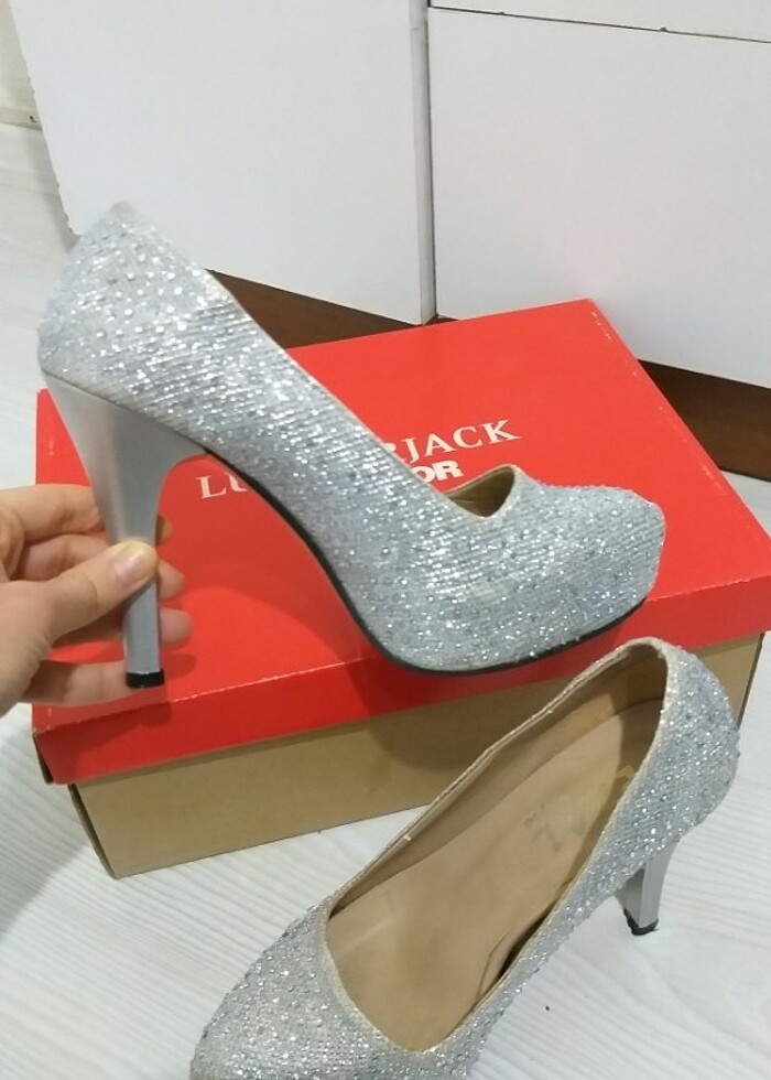 Gümüş renk taşlı abiye topuklu ayakkabı platform - Görsel 2