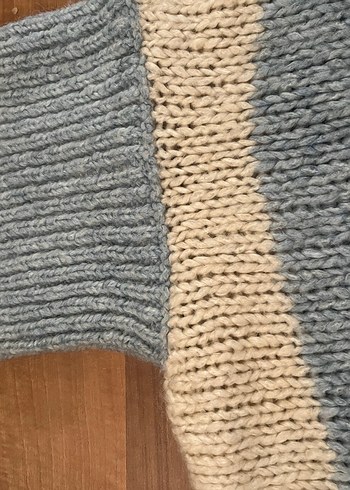 Kadın Mavi beyaztonlarda Boğazlı Triko Kazak - Görsel 3