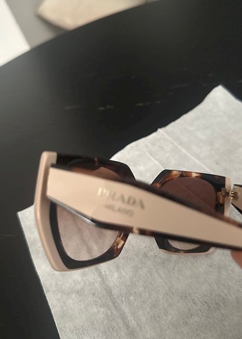 Şeffaf Kahverengi Kadın Güneş Gözlüğü - Görsel 4